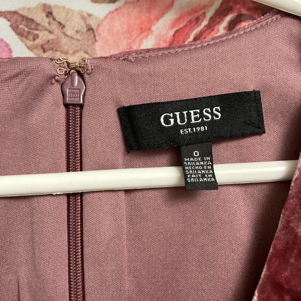 Size 0 lined guess dress​​​​​​​​​​​​ - Picture 8 of 8